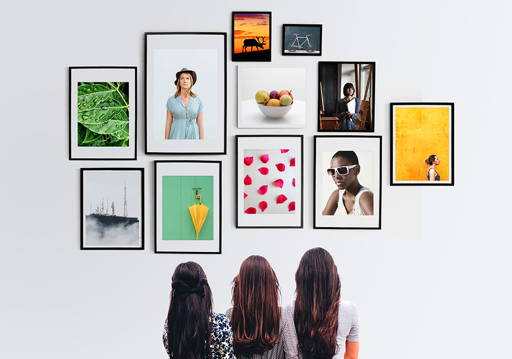 Download Wall Photo Frames Gallery Mockup Psd Graphicsfuel Yellowimages Mockups